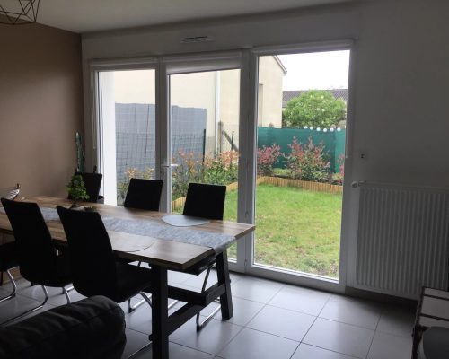 143878495_Buxerolles- Appartement T2 avec Parking et Jardin.jpg